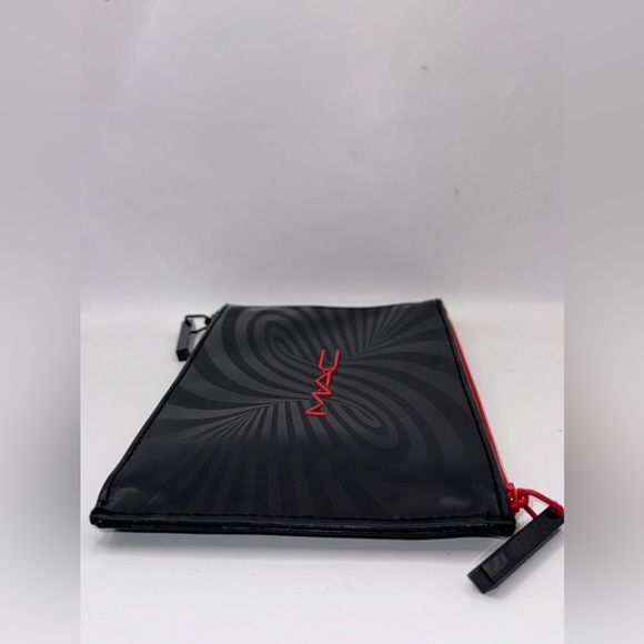 S.) EUC- MAC Double Sided Make Up pouch - Picture 9 of 10